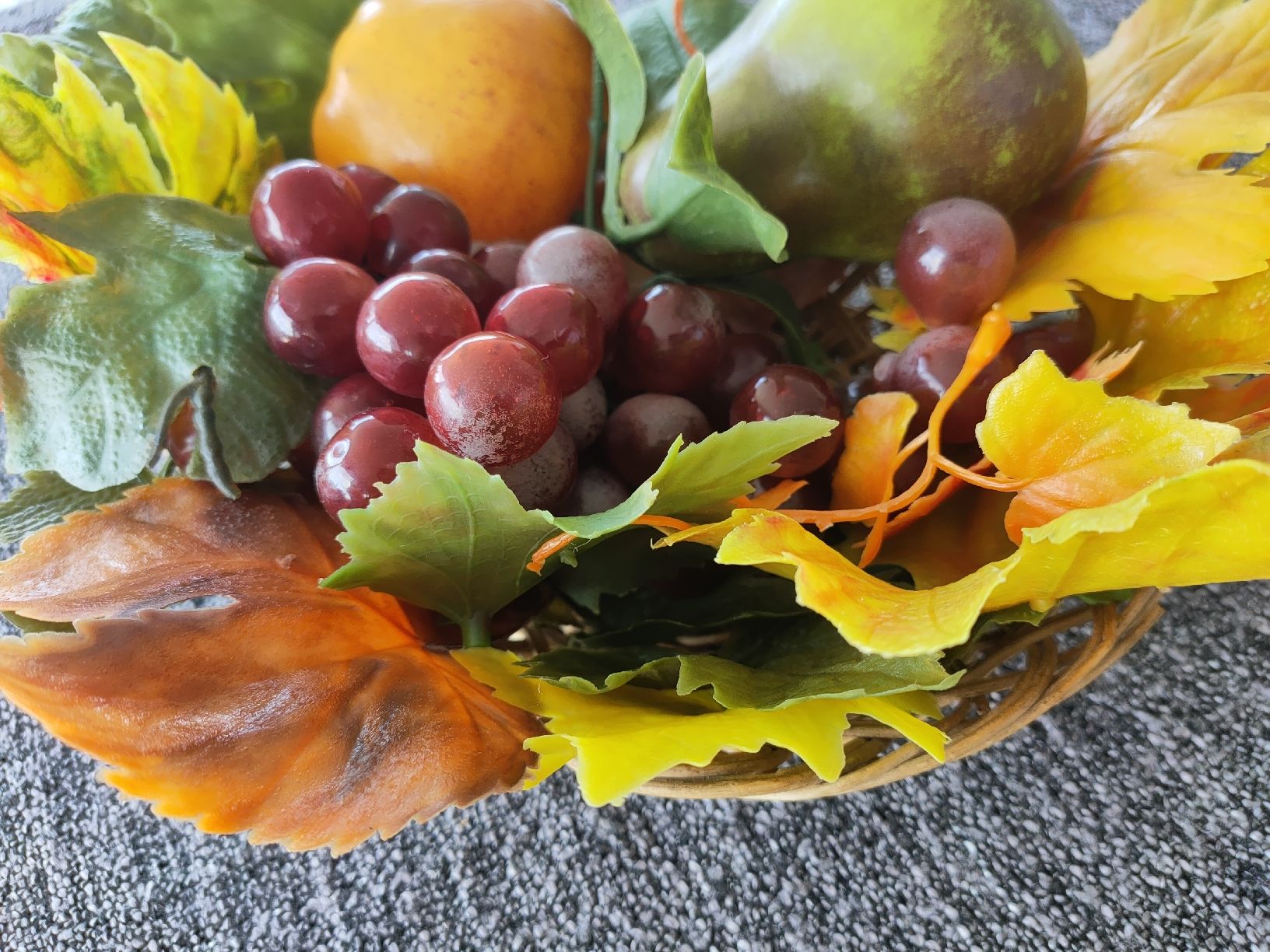 Tutte le decorazioni: Dekoration mit Früchten – ein Blickfang! – Usato da Gipf-Oberfrick venduto da minini 2