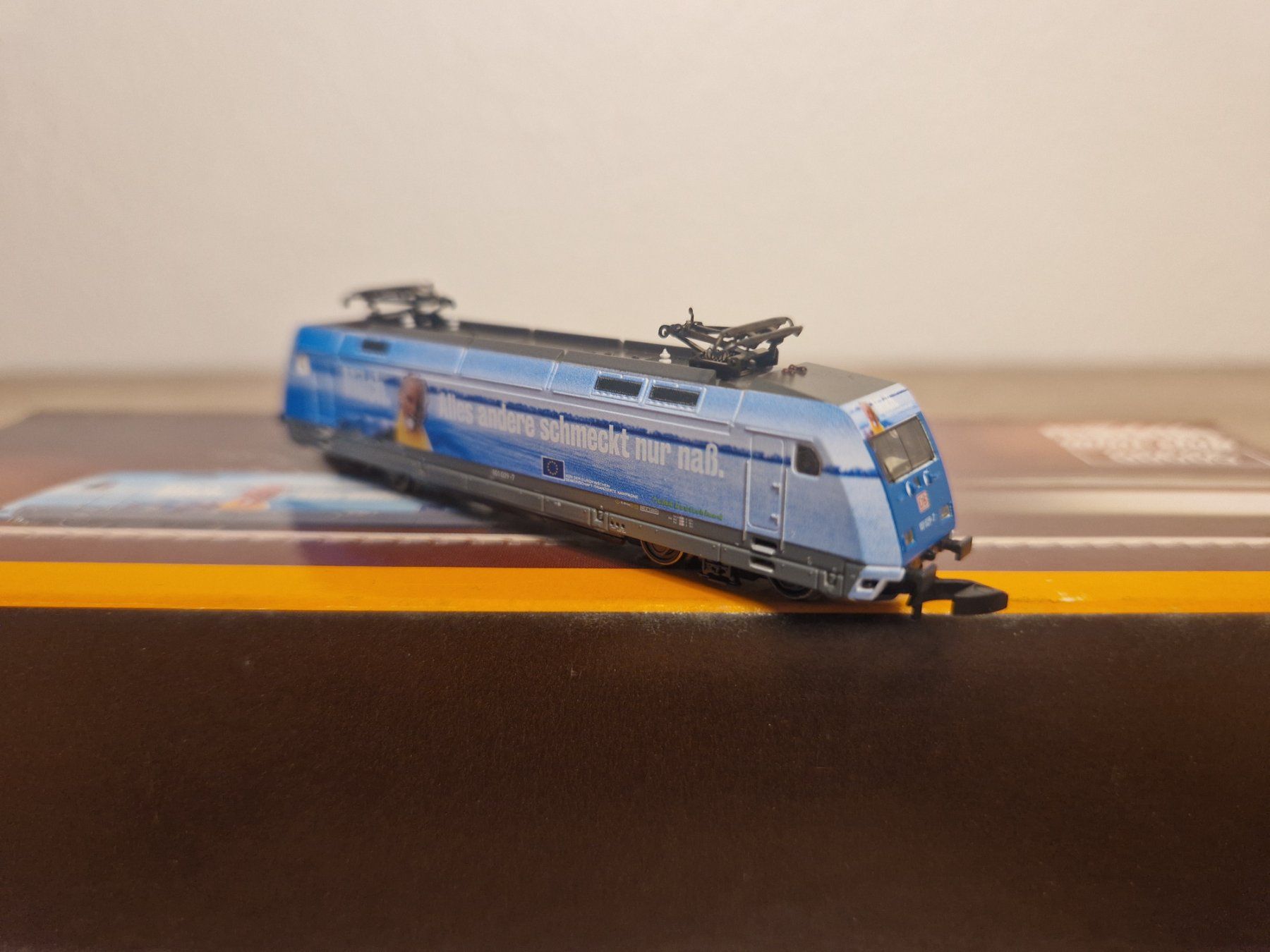 Märklin Modellini di ferrovie: Märklin Z 88685 E-Lok Milch BR 101 DB – Usato da St-Aubin-Sauges venduto da Lo_Go 3