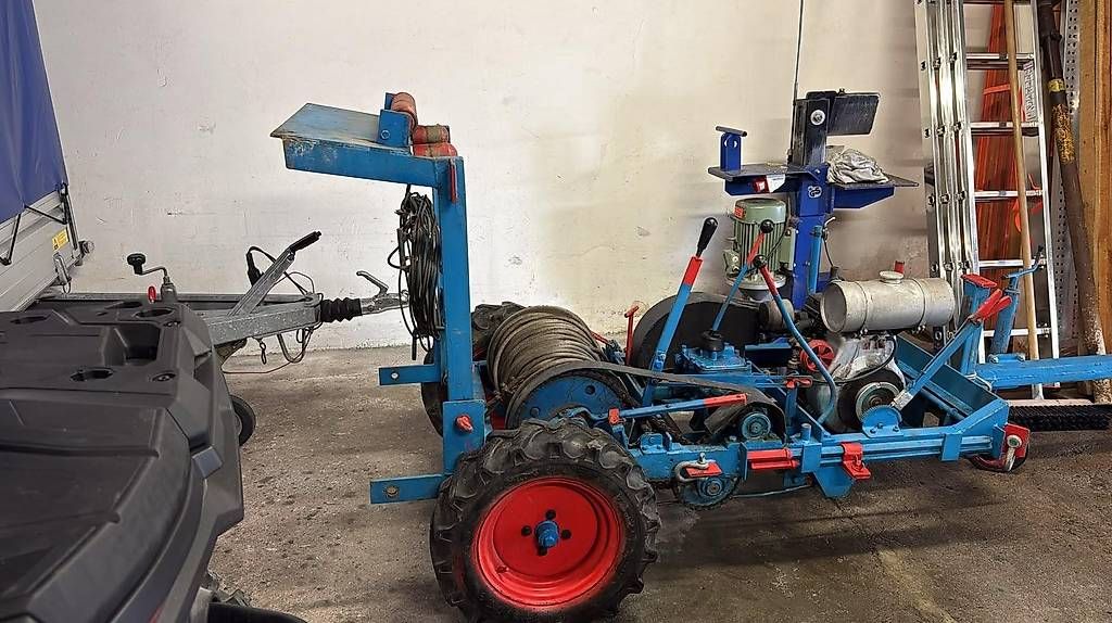 Autre stockage et transport: Seilwinde / Forstwinde  hohe Zugkraft - Eigenbau – D'occasion à Grüningen par KTM93 3