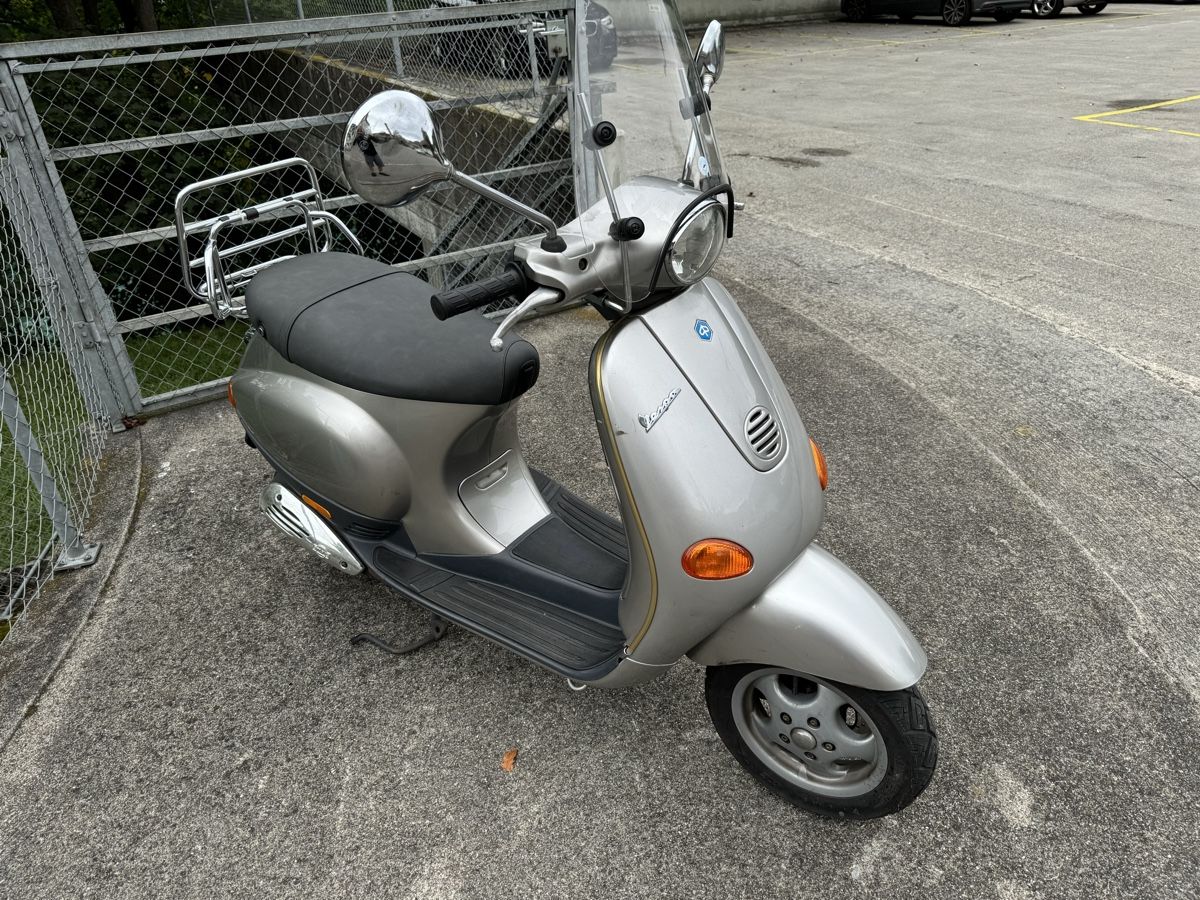 Piaggio Strada: Piaggio Vespa 125 – Usato da Spreitenbach venduto da Schumacher 1