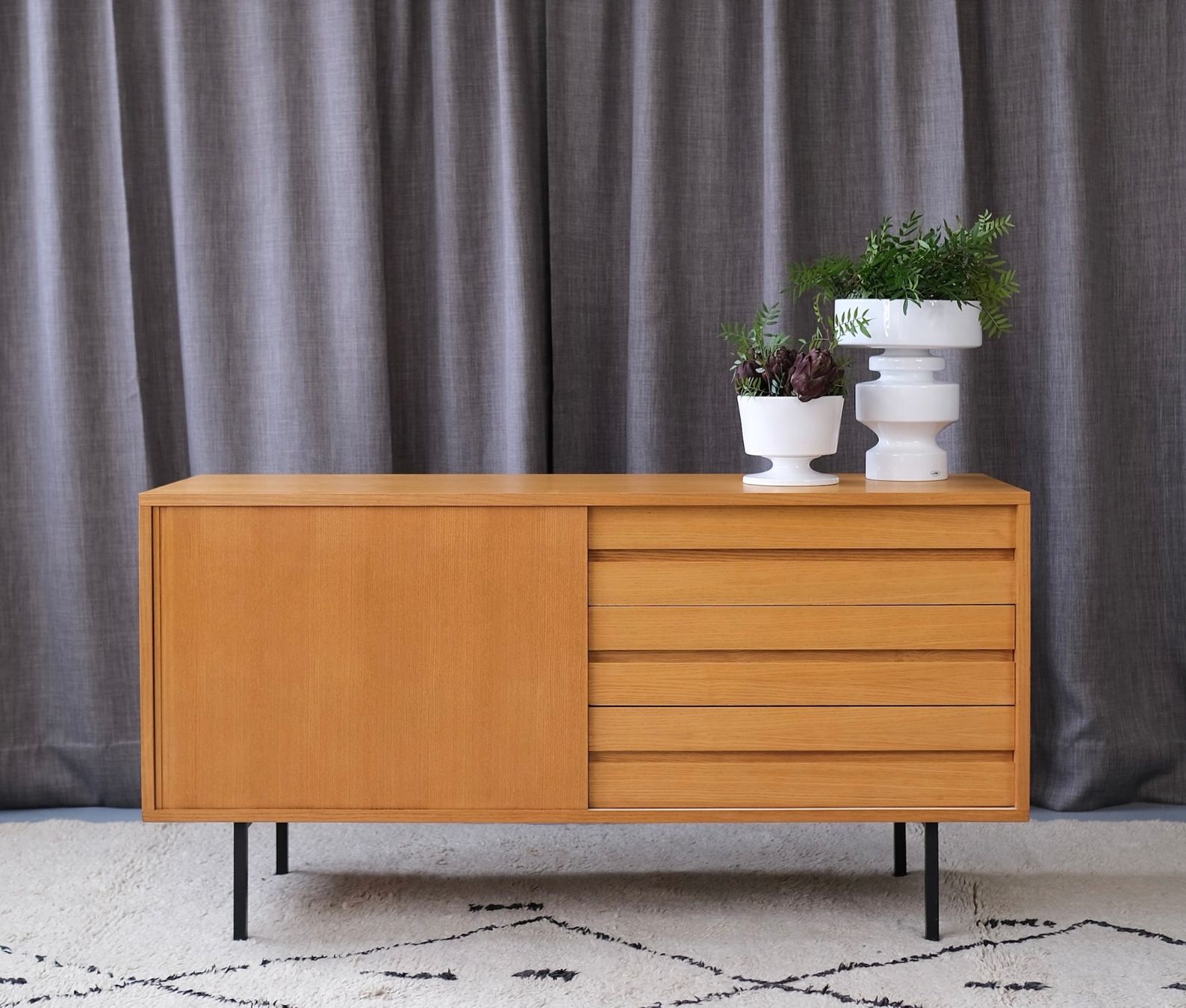 Cassettiere: Sideboard Helmut Magg, Deutsche Werkstätten 1960,s – Usato da Bern venduto da Zmodern_VIN 5