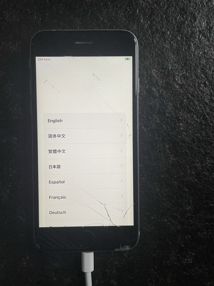 Apple Handys / Smartphones: IPhone 6s – Defekt aus Eischoll von amaber92 2