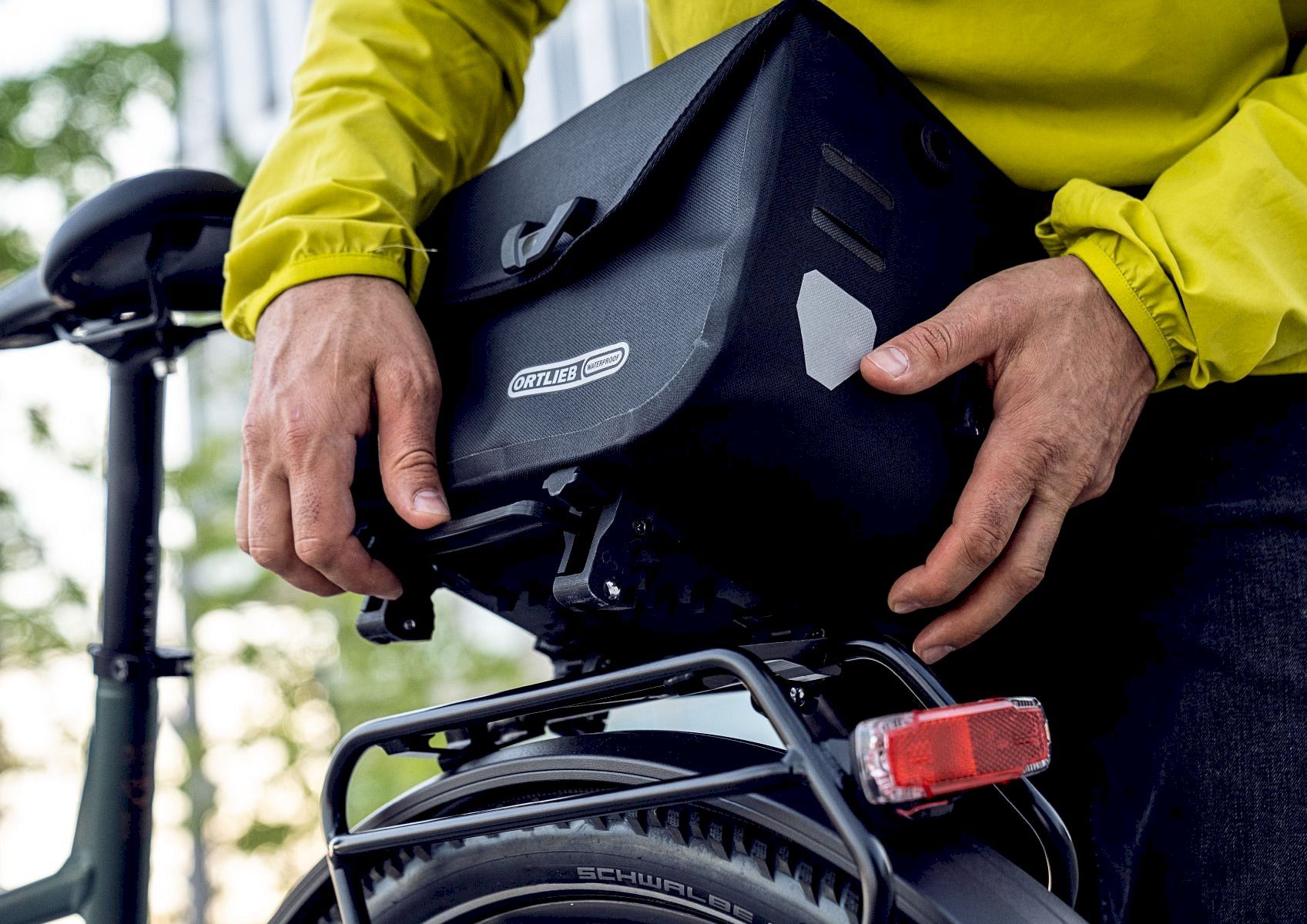 Rucksäcke: Ortlieb E-Trunk 10 L schwarz – Neu und originalverpackt aus Bottighofen von zaap 7