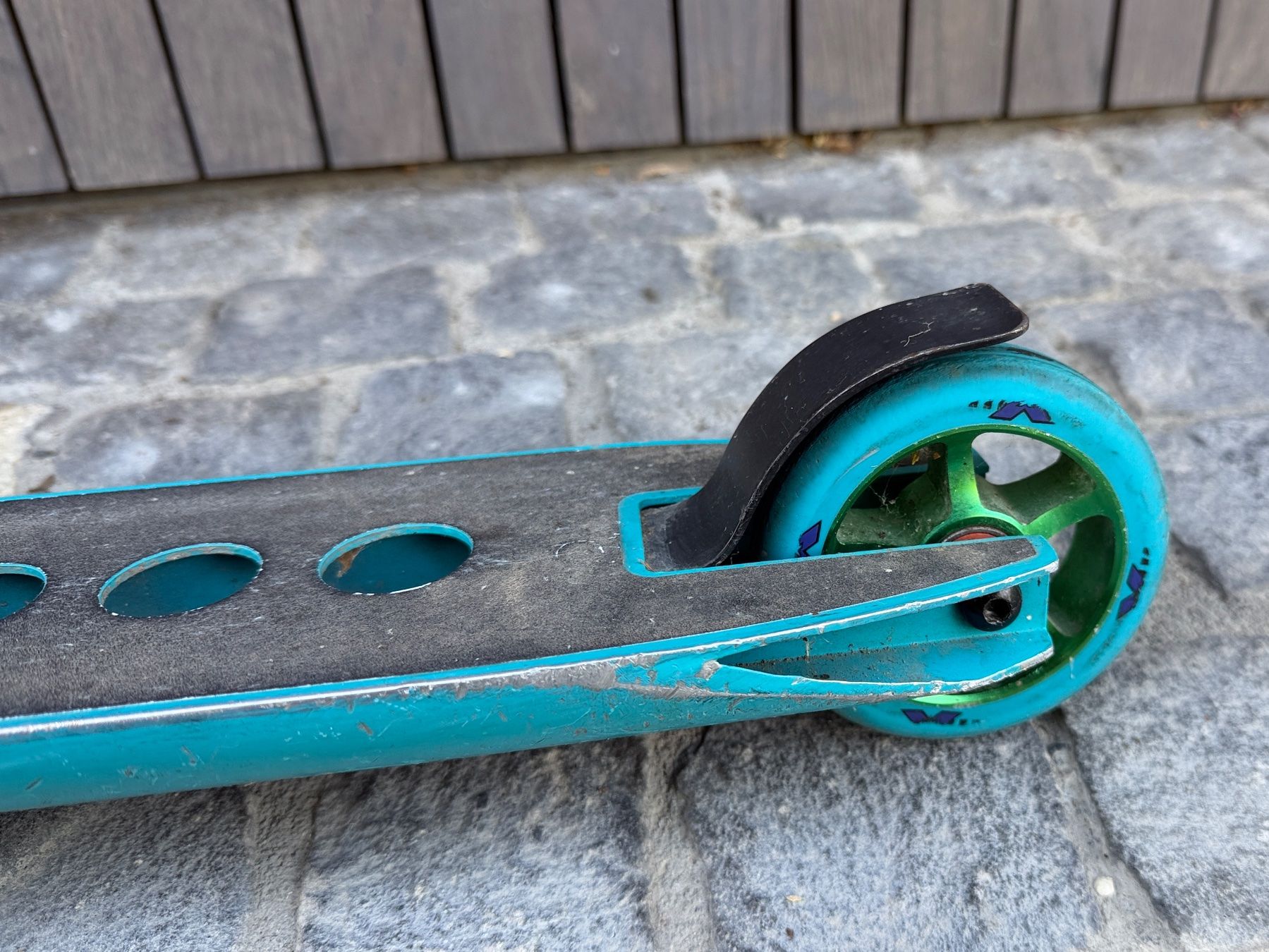 Micro Kickboard: XTREME KINDER-SCOOTER TRETROLLER TURQUOISE – Usato da Oberlunkhofen venduto da cp74 3