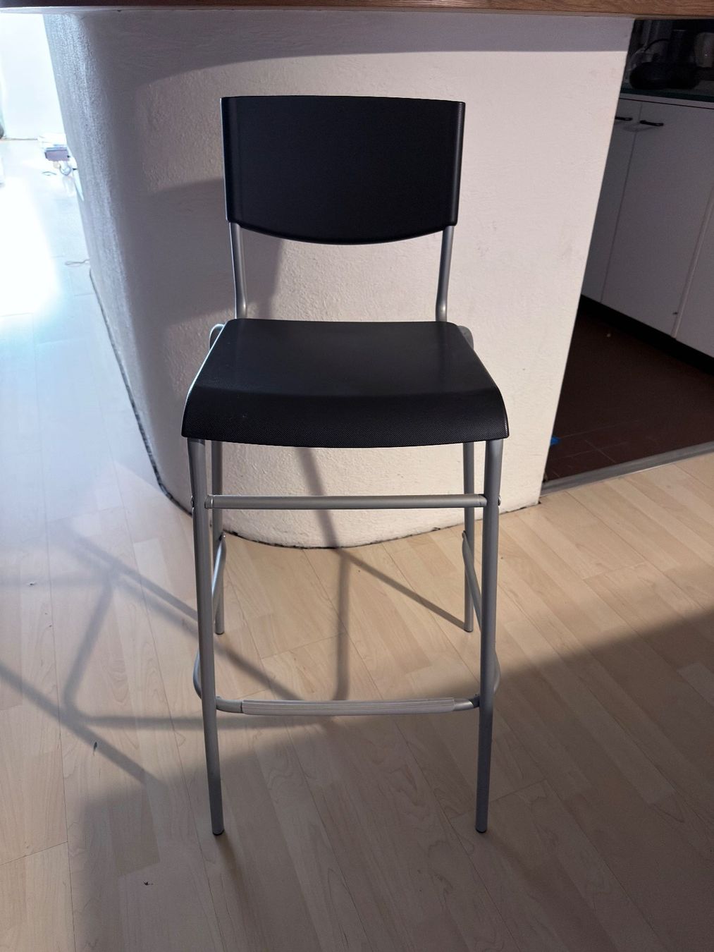 Ikea Chaises hautes: Barstühle IKEA – D'occasion à Biel/Bienne par BUY63 1