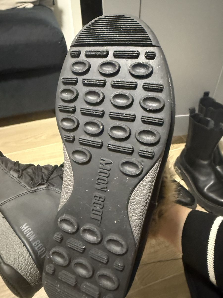 Moon Boot Scarpe da donna: Bottes de neige Moon boot – Nuovo (secondo la descrizione) da Chavannes-des-Bois venduto da por_bq5v 4
