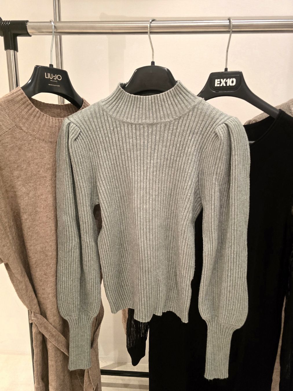 Only Lots de vêtements: Kleiderpaket "Strickkleider" Gr.S Only – D'occasion à Rorschacherberg par Olgamedved 1