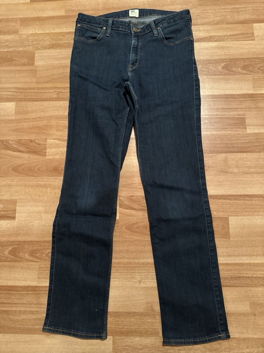 Lee Jeans: Lee Damen Jeans dunkelblau einf. Bundweite ca. 39 cm – Usato da St. Gallen venduto da mai_gd7k
