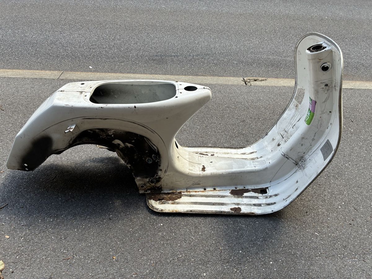 Vespa Accessori per altri veicoli: Vespa PX 125 Rahmen – Difettoso da Zug venduto da zidi01