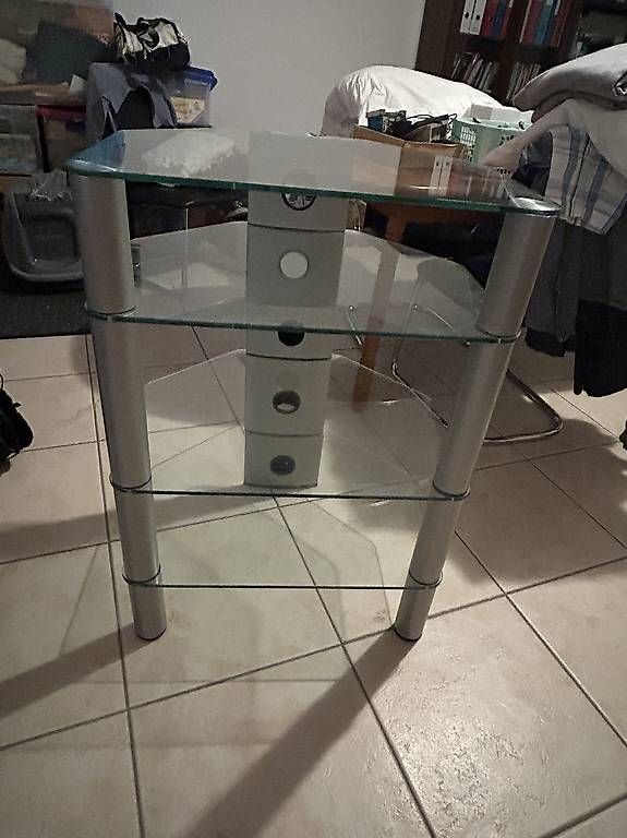 Mobili TV: Meuble TV 88x50x60 – Usato da La Neuveville venduto da biz_mn8c