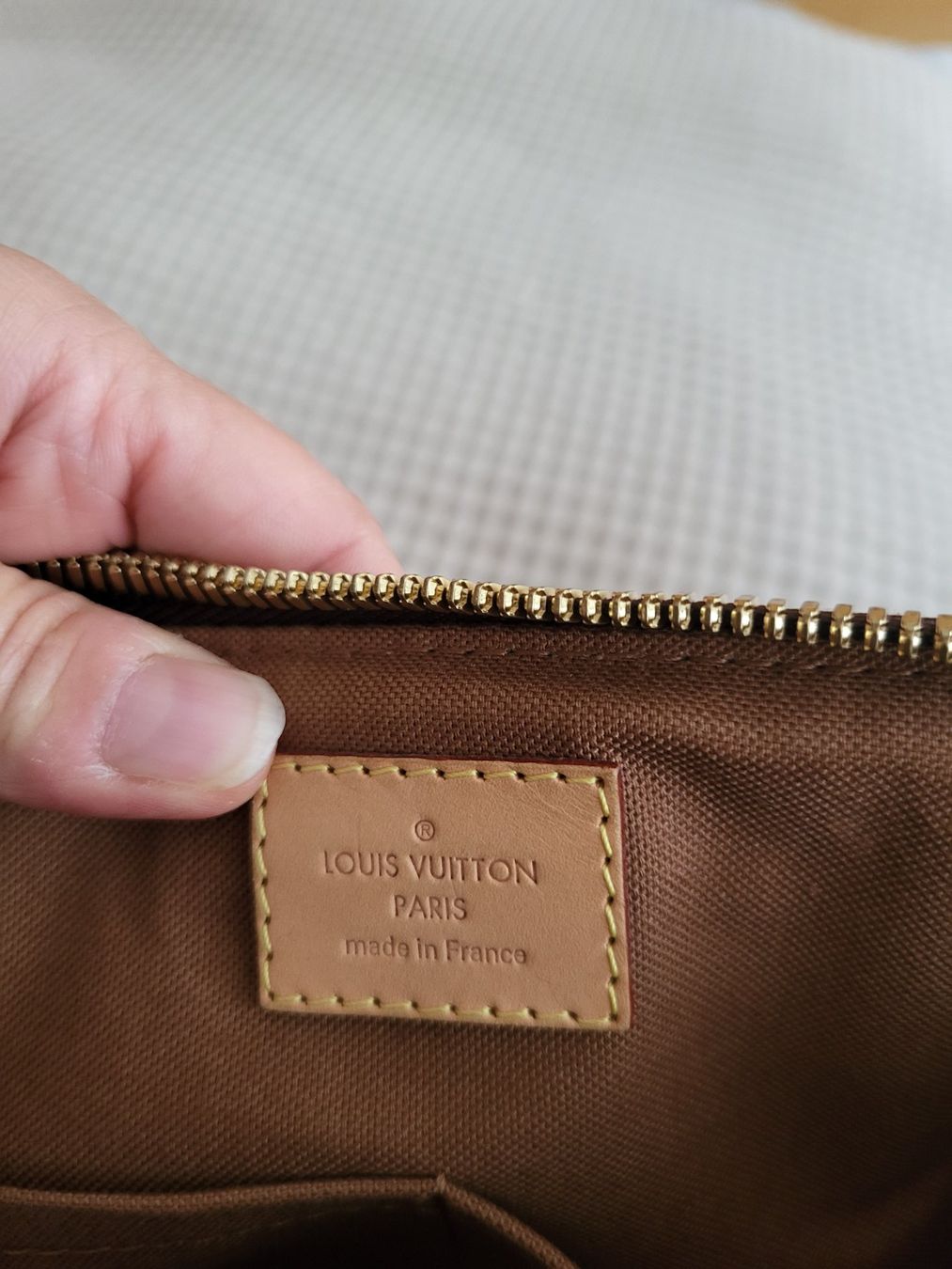 Louis Vuitton Taschen für Damen: Origin. Louis Vuitton Palermo PM Monogram Canvas&Staubbeutel – Gebraucht aus Heiden von Kokon21 1