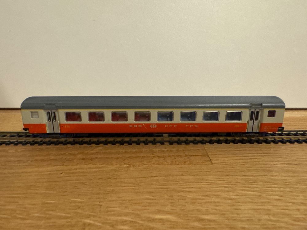 Minitrix 3146 SBB PW 1.Klasse Swiss Express (Gebraucht) in Schlierbach ...
