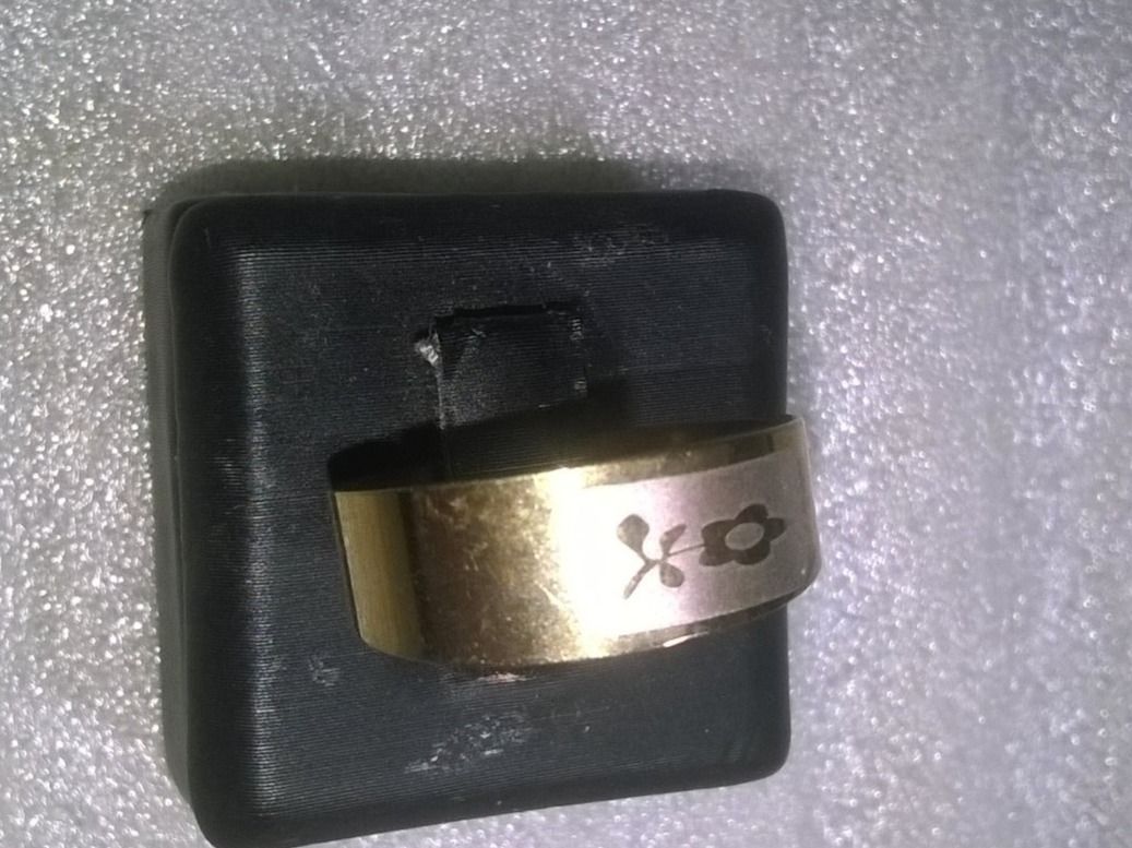 Anelli: ring edelsthal mit eine blume,,,glanzig und matte – Nuovo (secondo la descrizione) da Basel venduto da bijoutrie_4