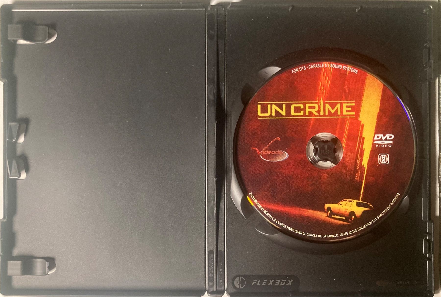 Tutti i DVDs: UN CRIME – Usato da Poliez-Pittet venduto da Newtown-Records 2