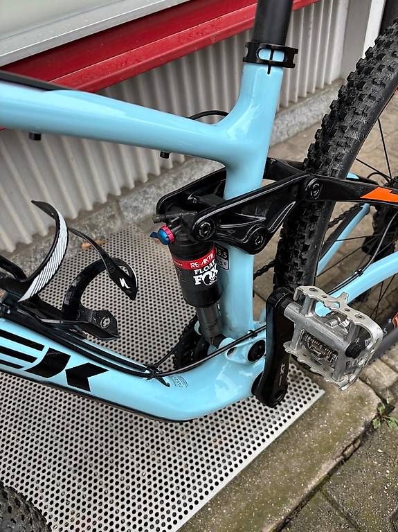 Trek Vélos: Carbon Mountainbike, Fully – D'occasion à Zürich par rga_xgl7 1
