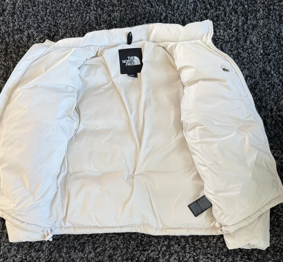 North Face Vestes: The North Face SAIKURU JACKET - Winterjacke – D'occasion à Uttigen par snaky01 2