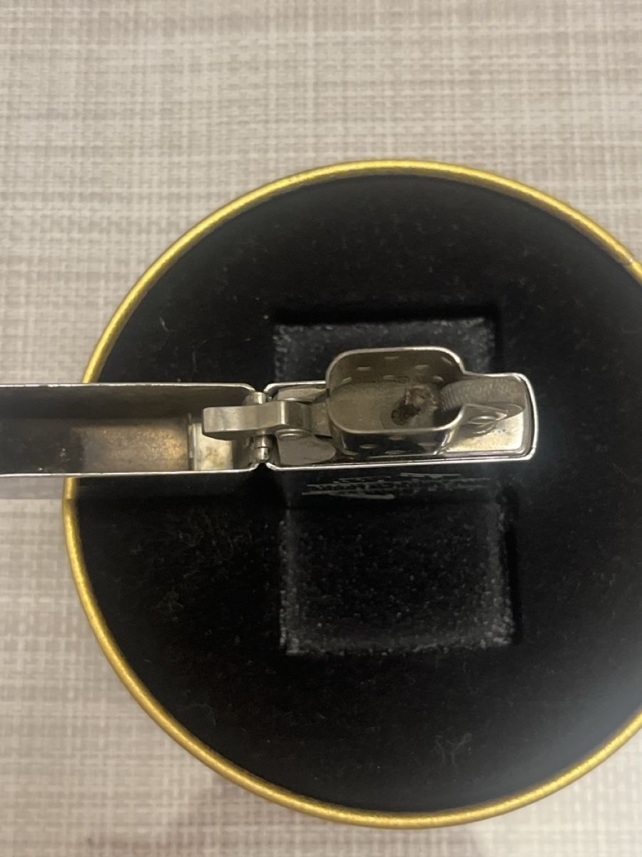 Zippo Accendini: Zippo Harley-Davidson Feuerzeug – Usato da Bassersdorf venduto da VERO-EN 2