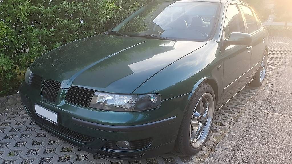 Seat Automobili: SEAT TOLEDO 2.3i 20V 170 Executive – Usato da Basel venduto da ser_q9qm