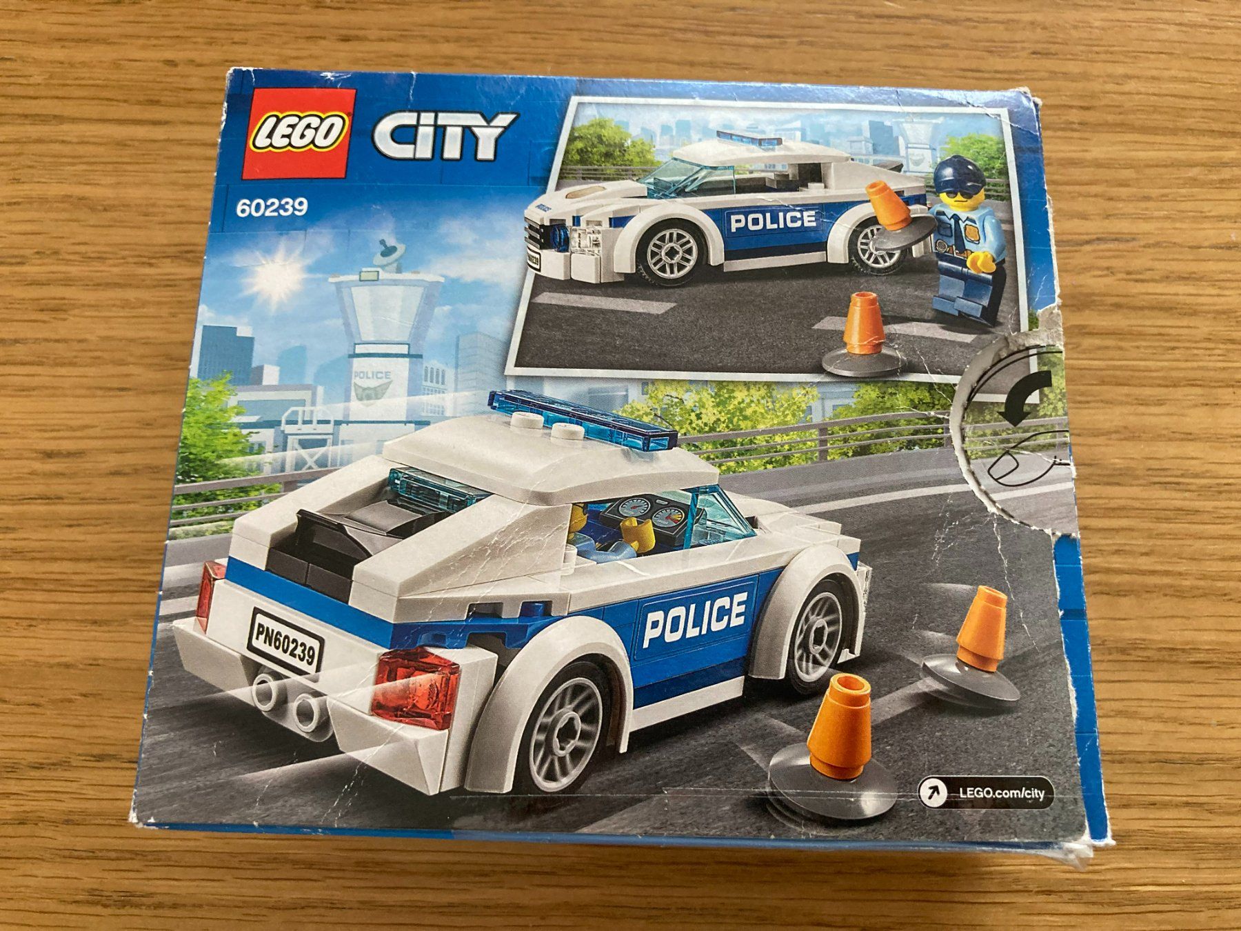 Lego Baukästen: Lego -60239 Streifenwagen- – Gebraucht aus Muttenz von Juvenile33 5
