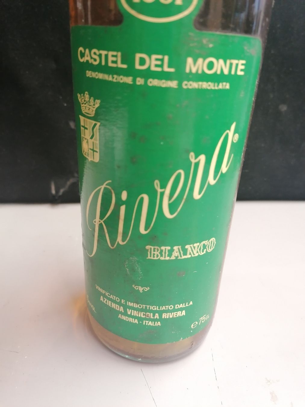 Vino: RIVERA BIANCO CASTEL DEL MONTE 1981 – Nuovo (secondo la descrizione) da Genève venduto da Leboucheoreilles 4