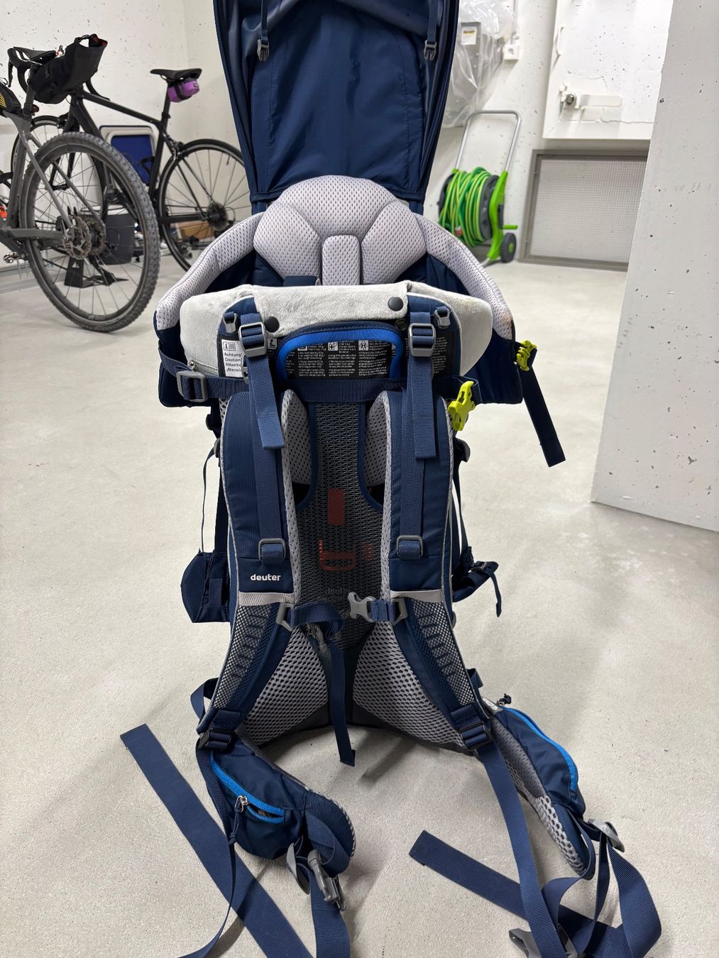 Deuter Porte-bébés ventraux & dorsaux: Deuter Kid Comfort – D'occasion à Meilen par LukeSal 3