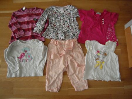Mädchenkleider (Shirts, Langarmshirts, Hose) Gr 74 - 80