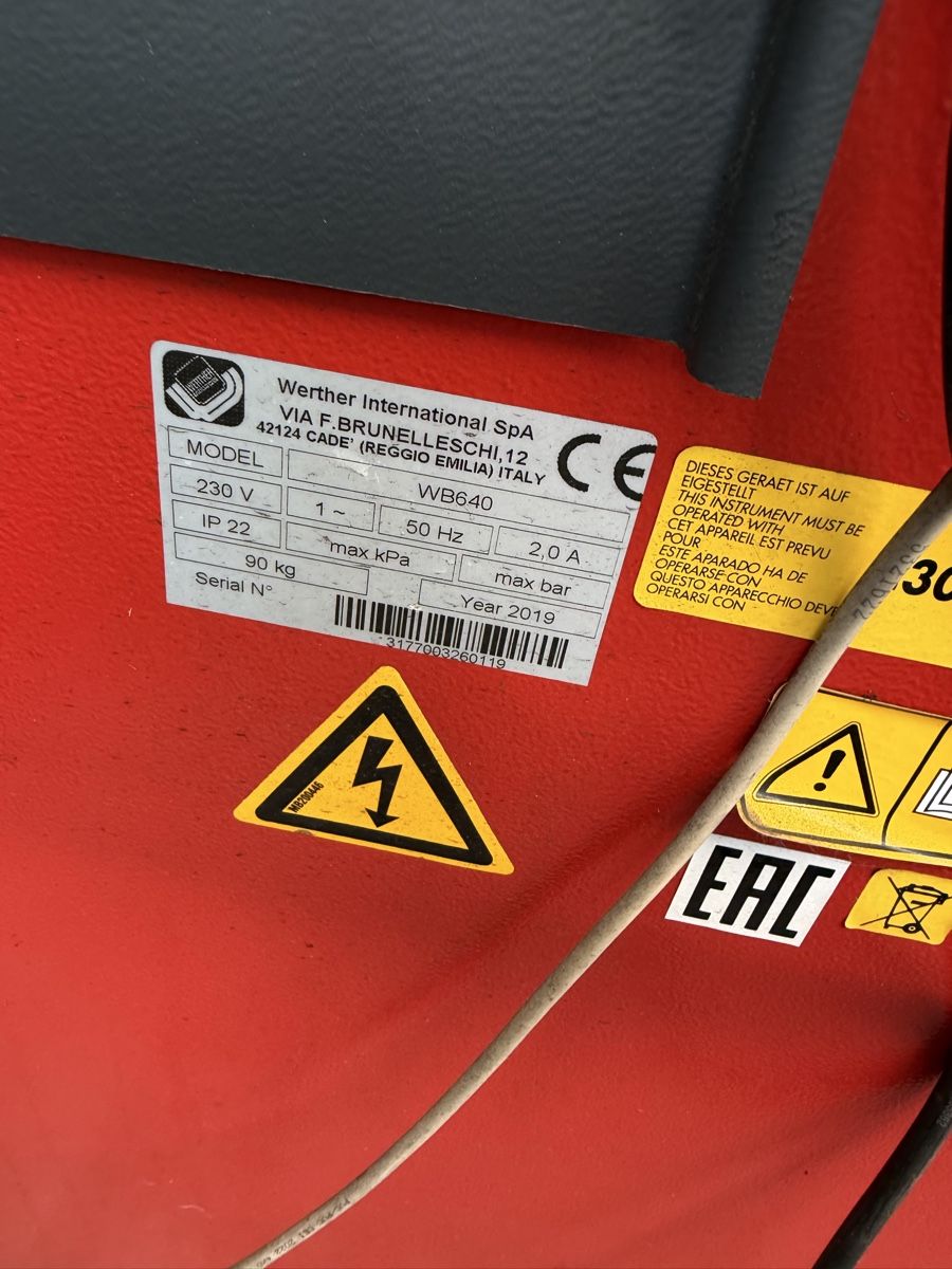 Toutes les machines: Equilibreuse de roues – Défectueux à Cernier par Apriliars31 3