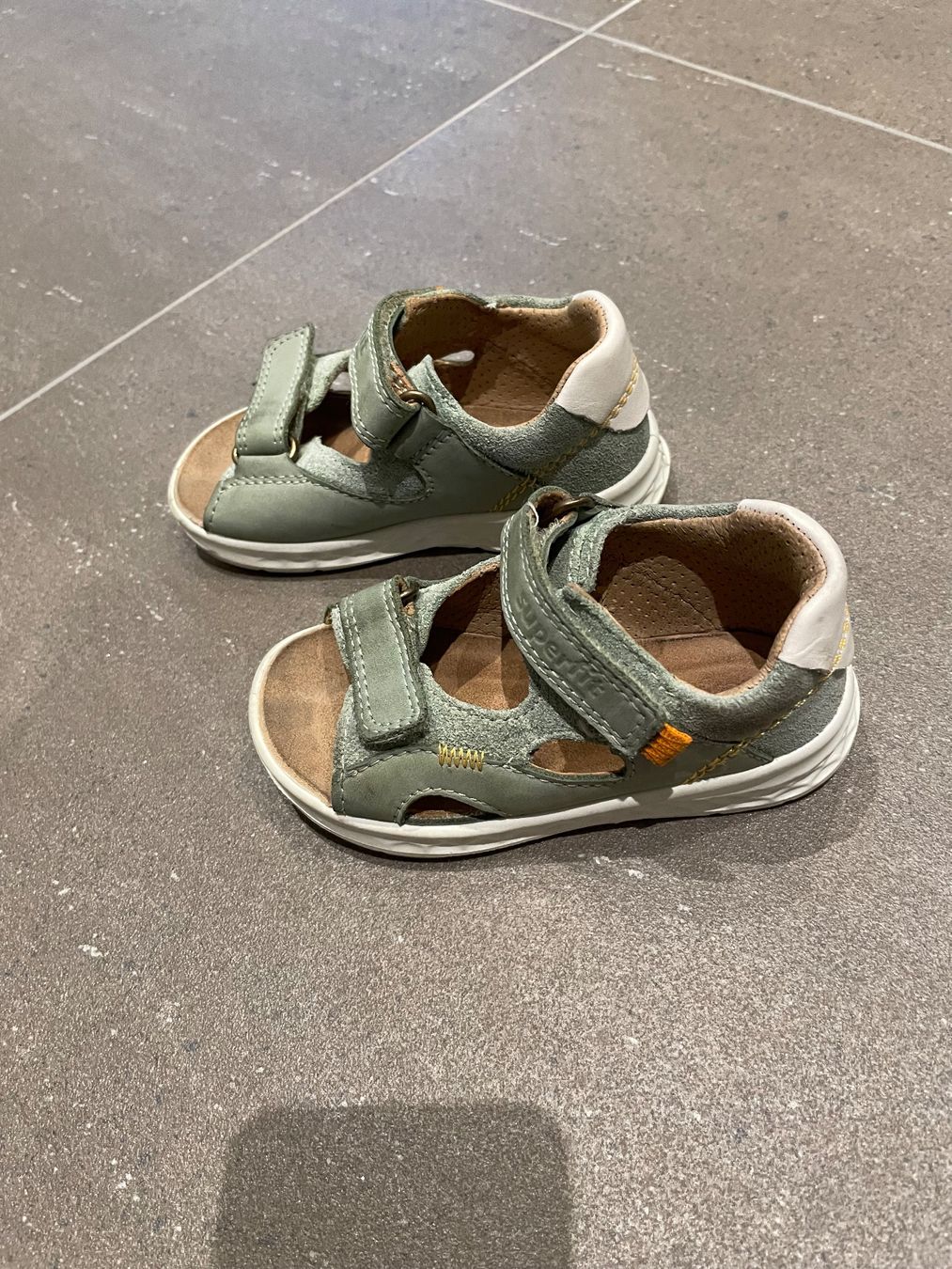 Superfit Scarpe per ragazzi: Sandalen Superfit Lagoon, Grösse 21 – Nuovo (secondo la descrizione) da Haslen AI venduto da s176