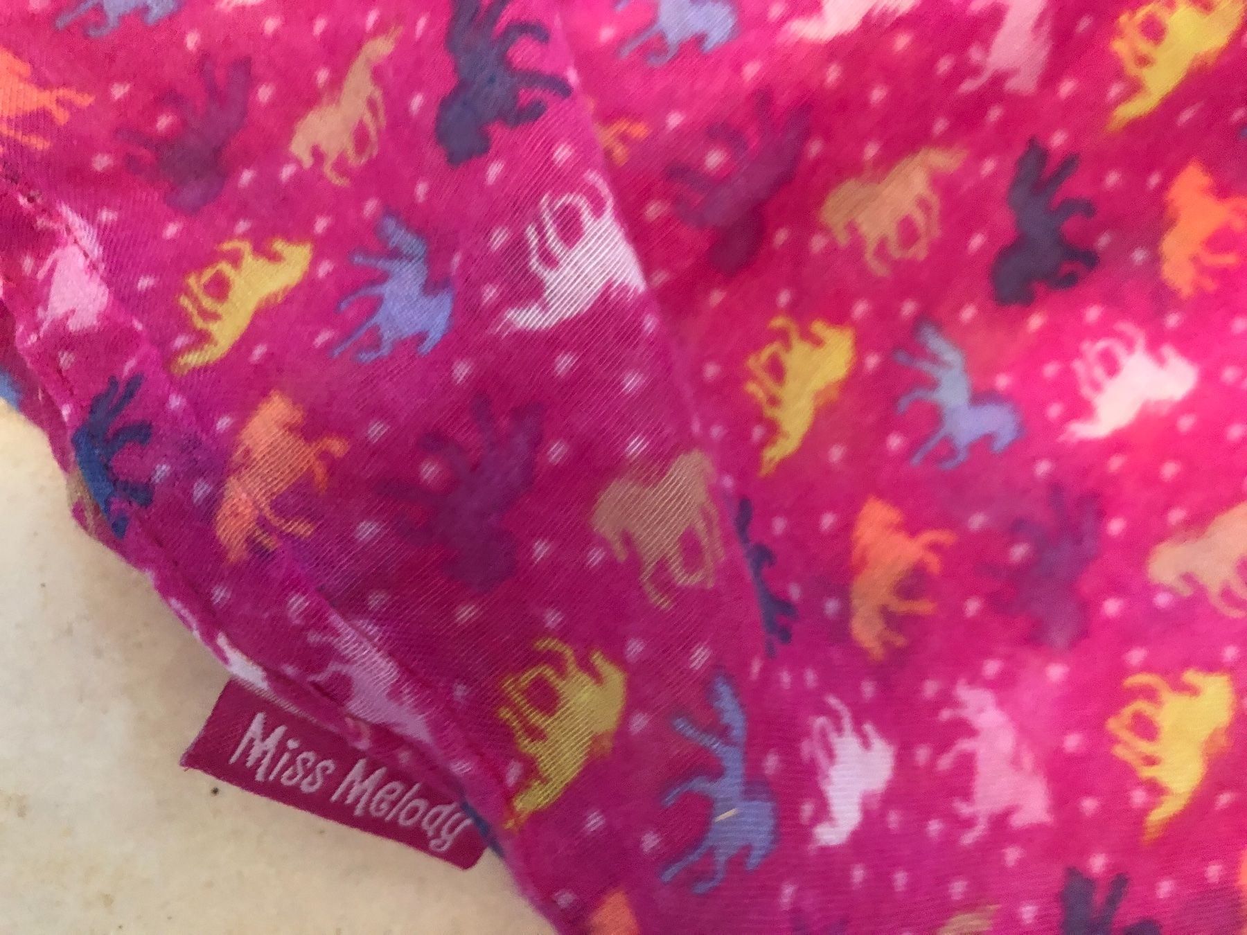 Altro abbigliamento per bambina: 6 Loops/Schal – Usato da Obergerlafingen venduto da cabo4 4