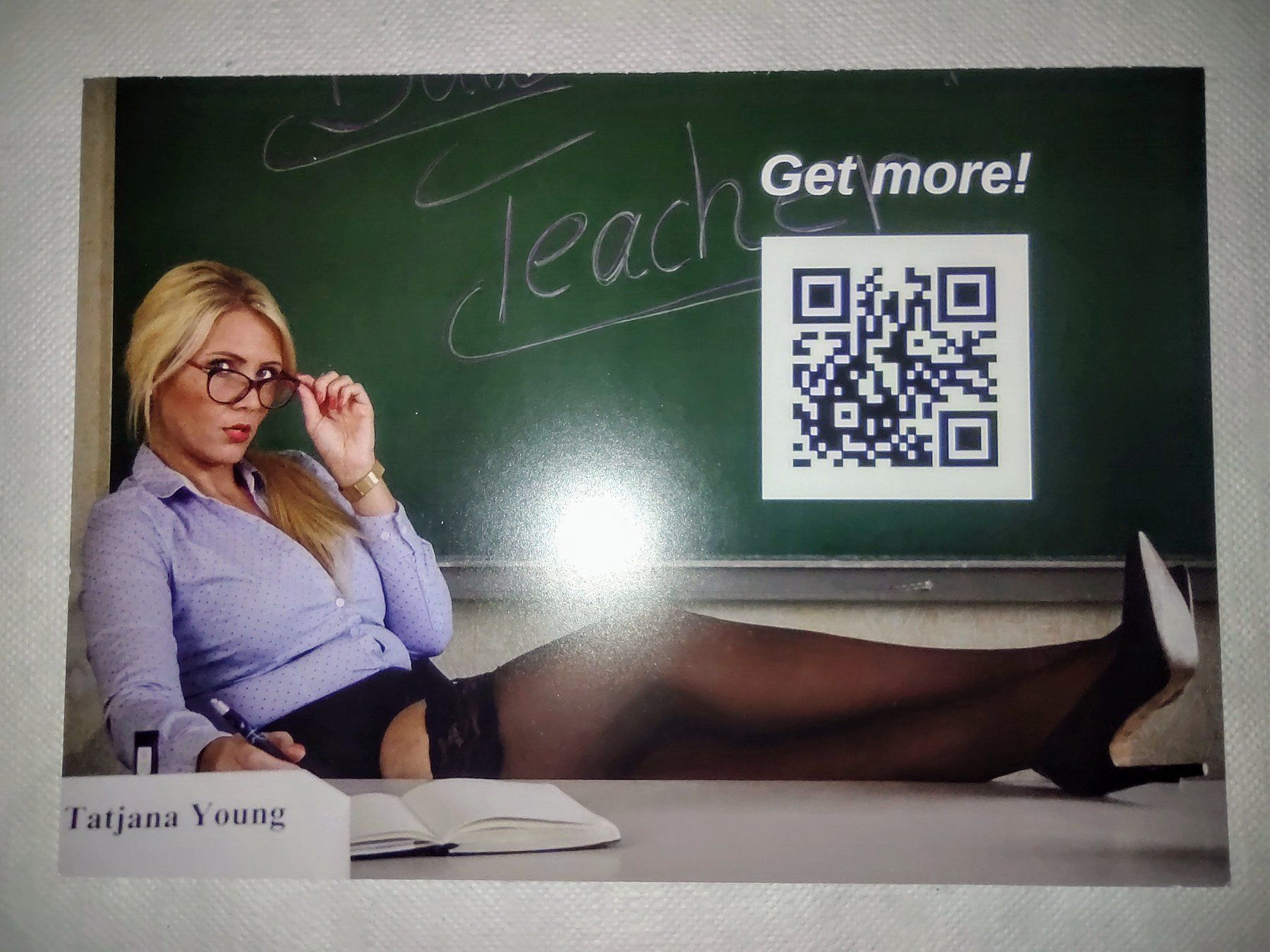 Autogramme: TATJANA YOUNG AUTOGRAMM ** ORIGINAL ** GROSSFORMAT ** – Gebraucht aus Lupfig von Womewome 1
