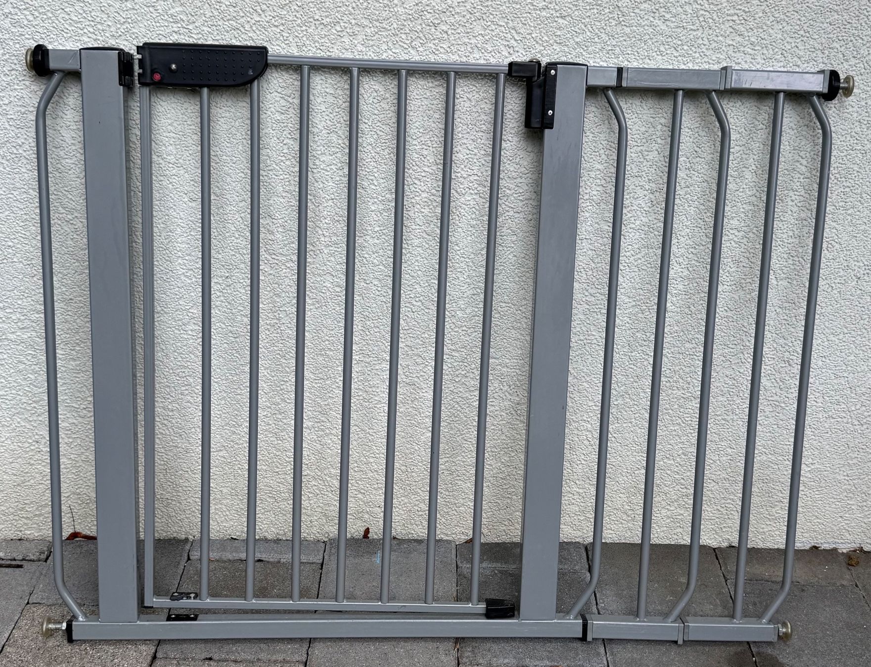Sécurité: Treppenschutzgitter – D'occasion à Thun par Malecon