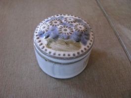 Kleine Keramik Dose - bonbonnière - Pillendose 4x3cm
