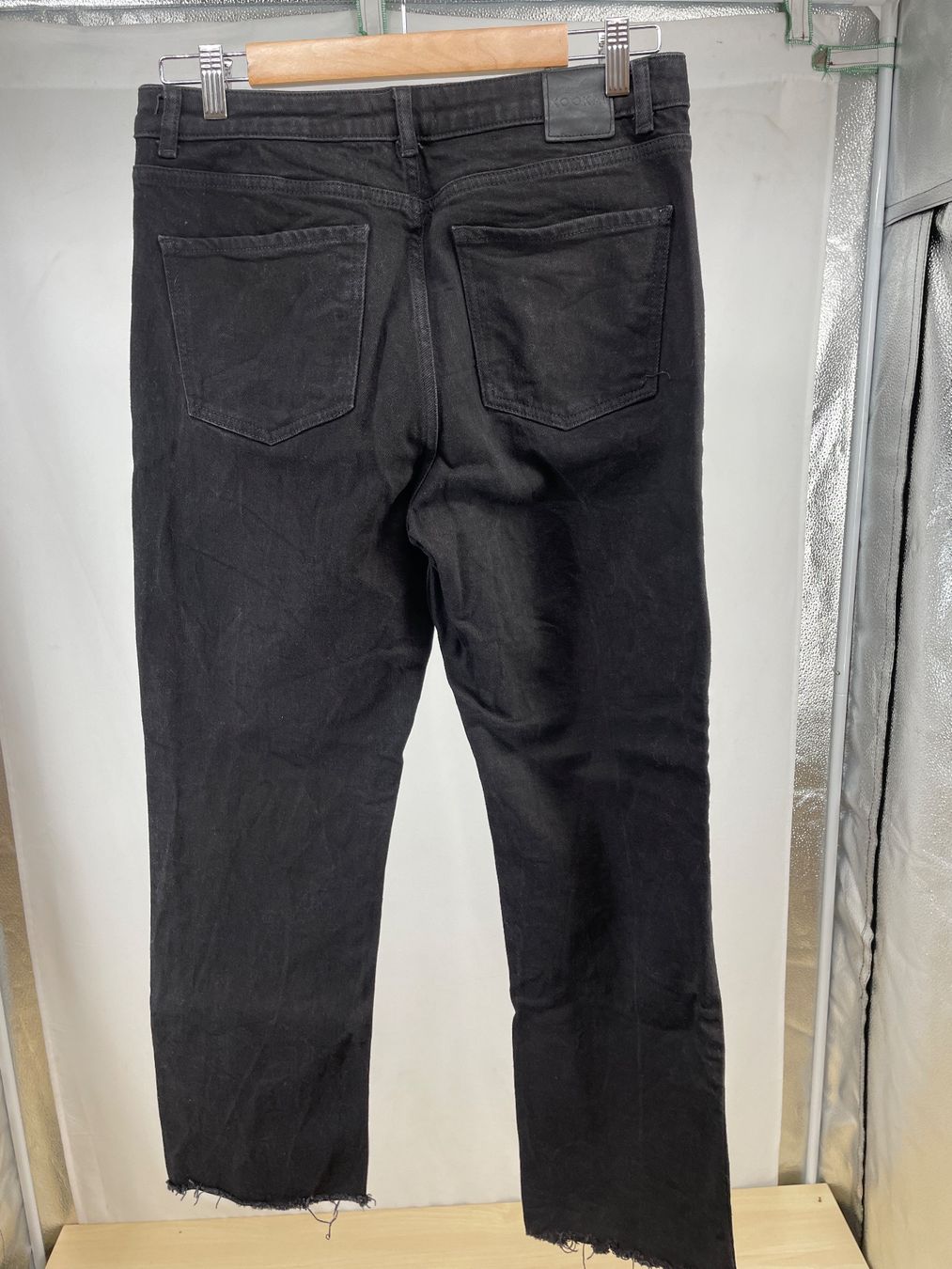 Kookai Jeans: KOOKAI- jeans noir 42 – Usato da Lausanne venduto da PlusValue_Lausanne 1