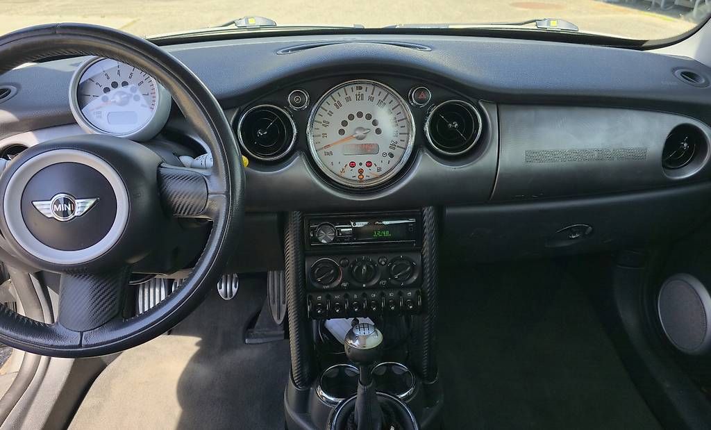 Mini Automobili: Mini Cooper S R53 – Usato da Zürich venduto da drake999 4