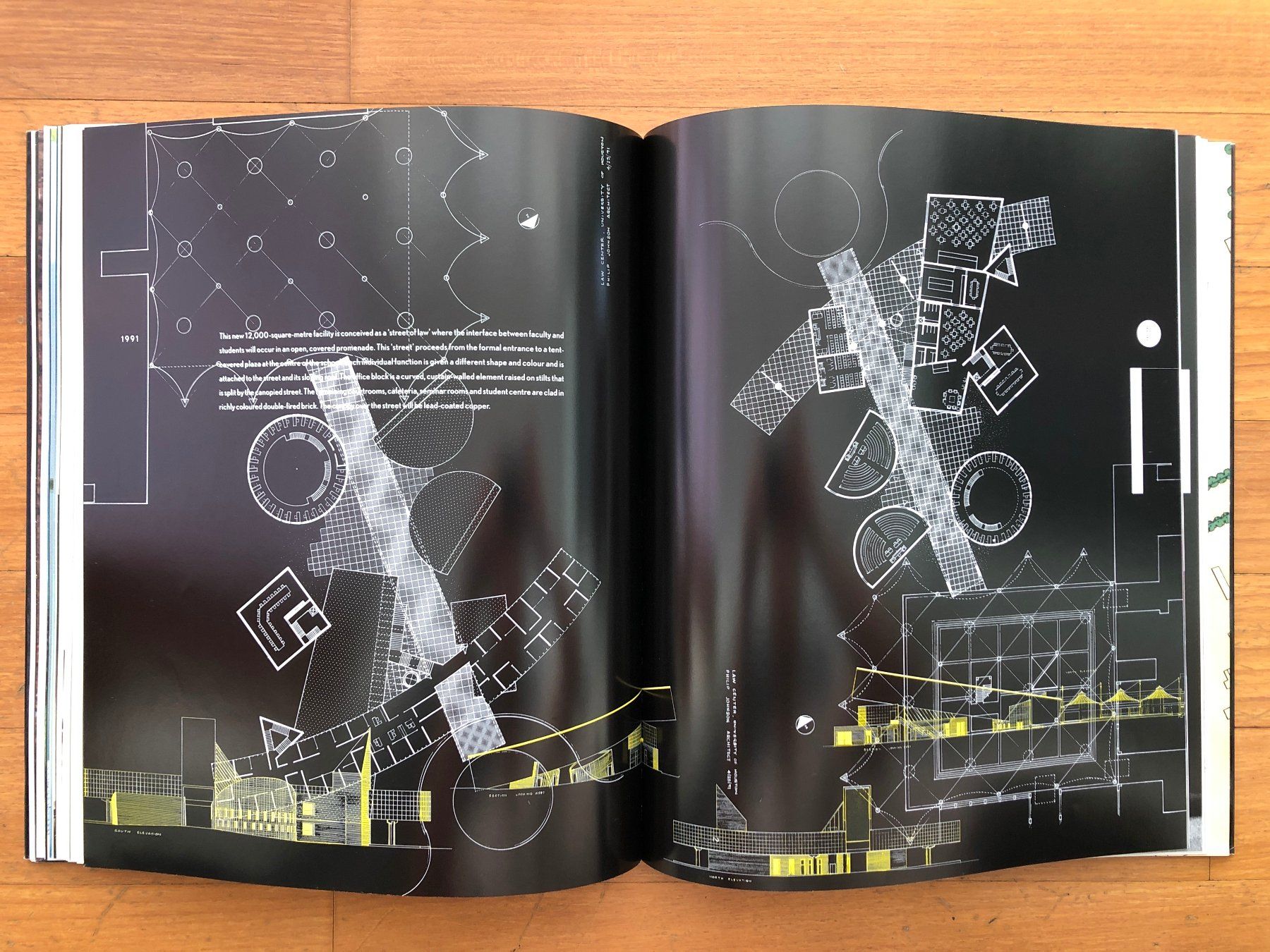 Libri: Architektur Buch: PHILIP JOHNSON - Architectural Monographs – Usato da Lugano venduto da gio.yo 7
