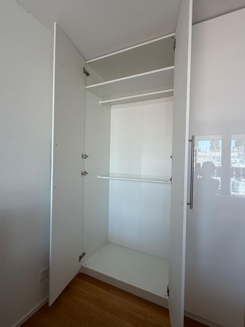Ikea Armadi: IKEA PAX Kleiderschrank – Usato da Zürich venduto da sia_wbg9 2