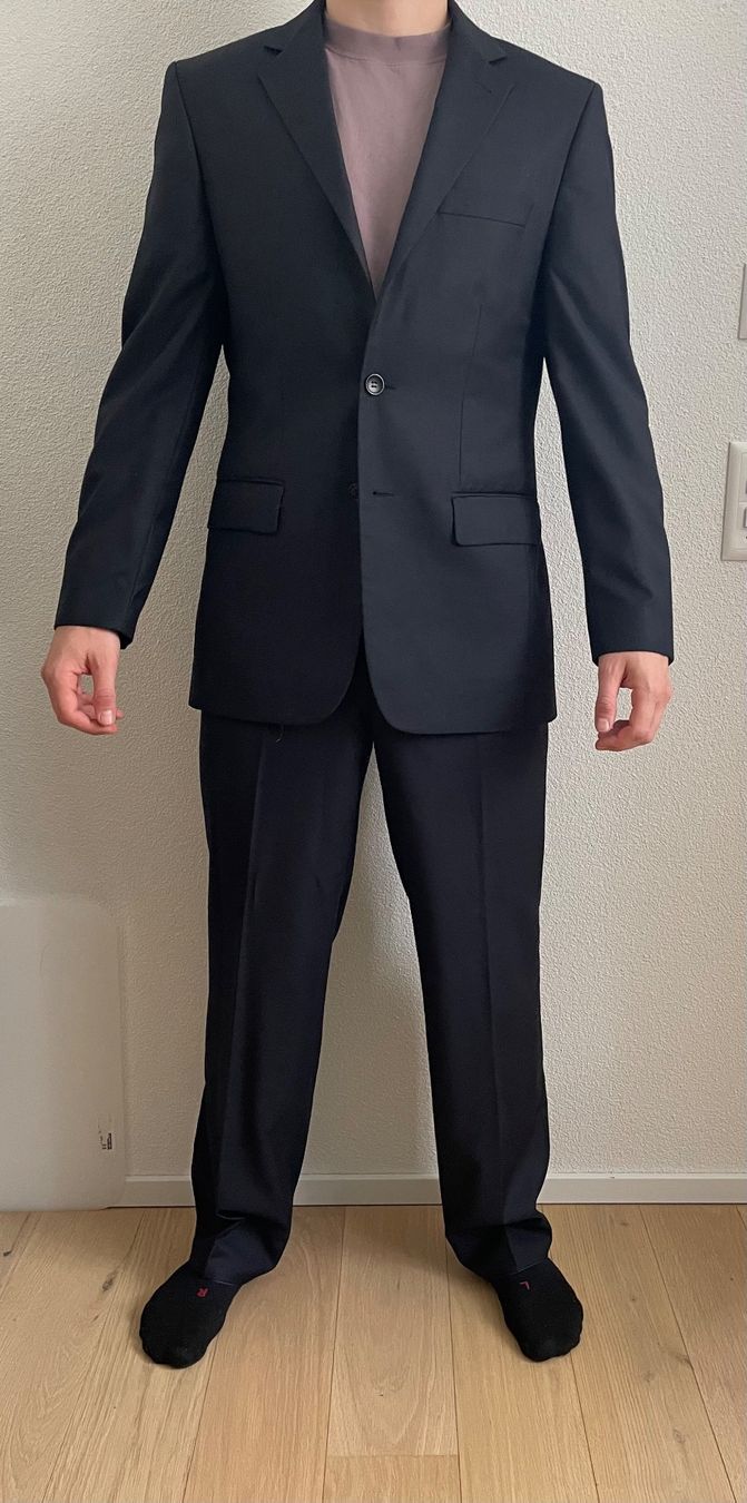 Costumes: Herren Anzug, Grösse 46, Schwarz – D'occasion à Niederhelfenschwil par jas_sq7y 3