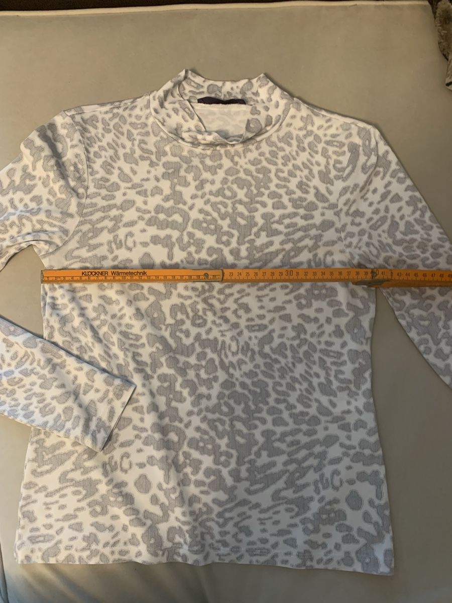 Pulls & Sweat-shirts: Laurel Pullover  – D'occasion à Bergdietikon par zor_856j 6