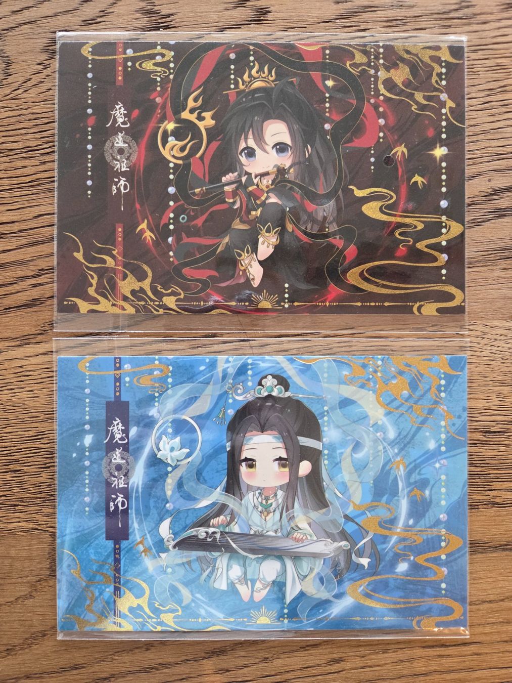Statuette: MDZS - Wei Wuxian und Lan Wangji Postkarten – Nuovo e nell'imballaggio originale da Zürich venduto da Kitsunesi
