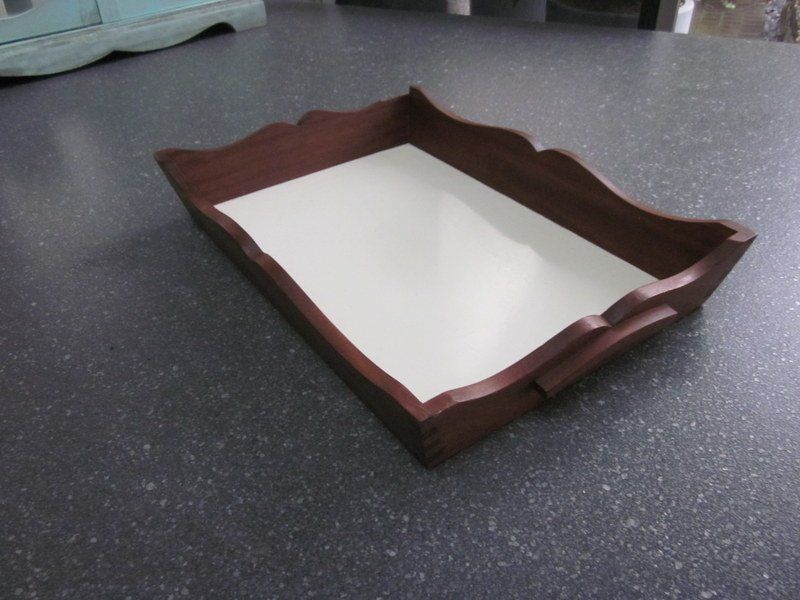 Servierplatten: Kleines rustikales Vintage Holztablett, Serviertablett – Gebraucht aus Bischofszell von raika 3