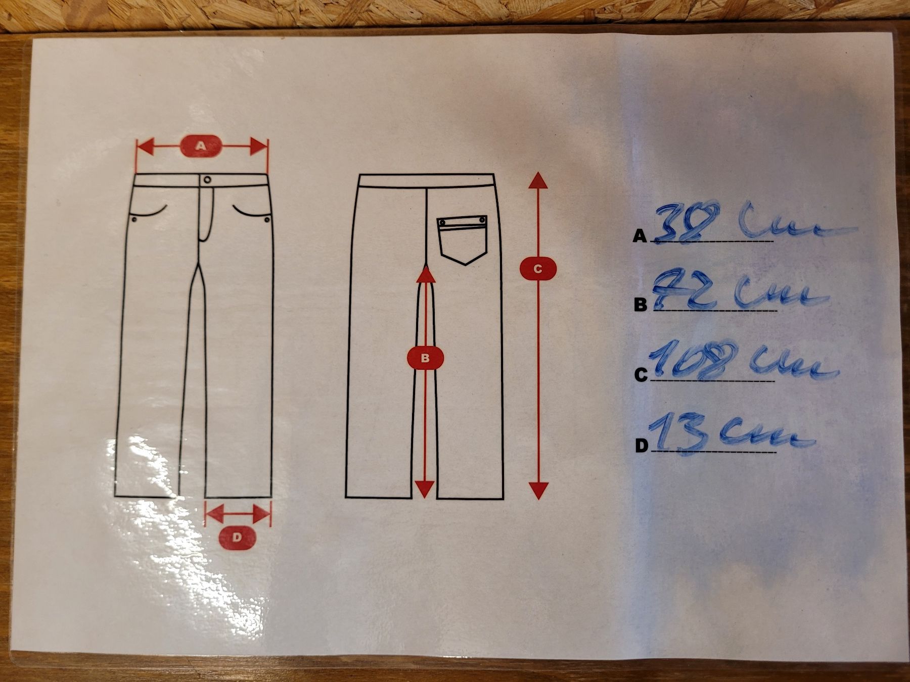 Pantalons: MATERNITE pantalon de grossesse 40 – D'occasion à Lausanne par PlusValue_Lausanne 3
