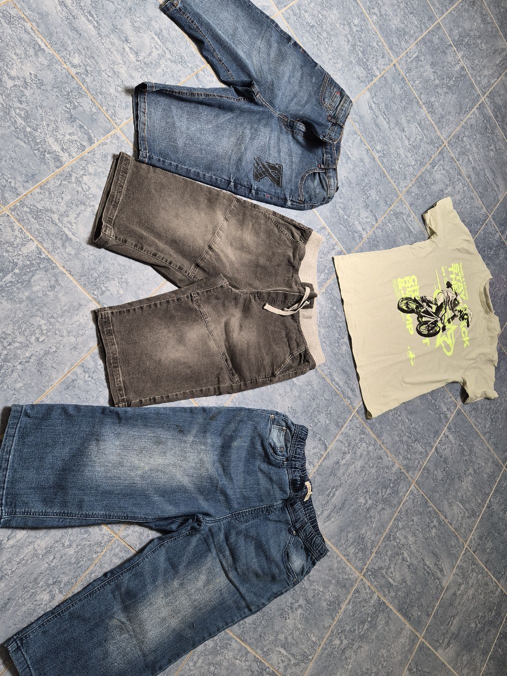 Kleiderpakete & -sets: Jungen kleider set gr. 170/176 – Gebraucht aus Oberbuchsiten von selotius 1