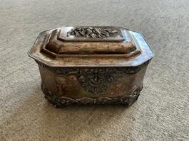 Antike versilberte Box, Noblin und Co. 1848