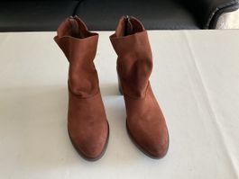Damen Stiefeletten braun Wildlederoptik Grösse 39 neu