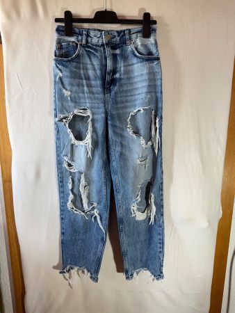 Bershka Mom Jeans Gr. 36