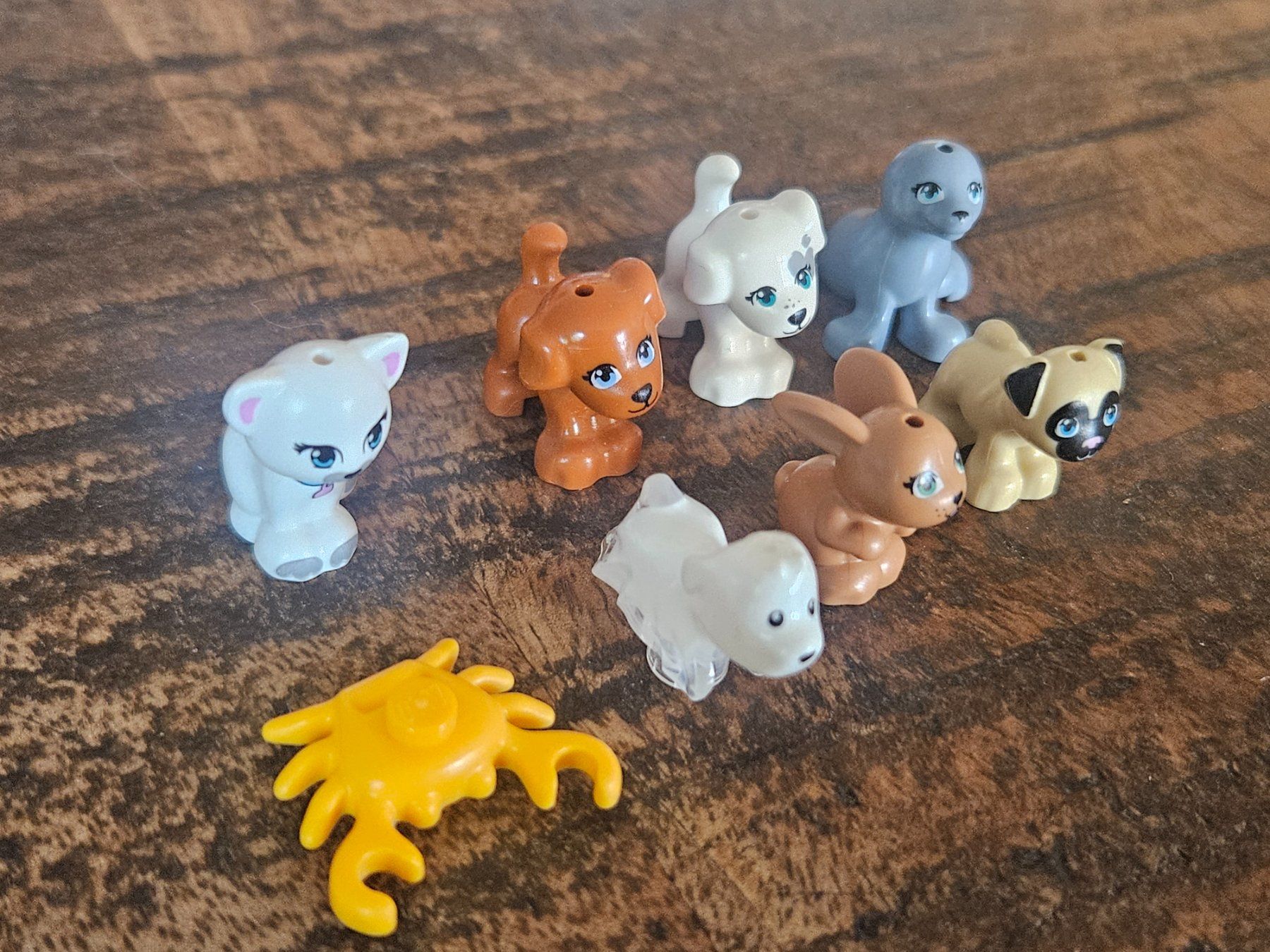 Lego Spielzeuge: lego figurines lot de  8 animaux – Gebraucht aus Confignon von Ecrofigs 1