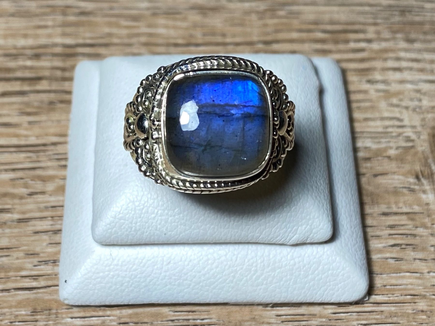 Anelli: Orientalischer Silber 925 Ring mit natürlichem Labradorit – Nuovo e nell'imballaggio originale da Laax venduto da Kiki_Kingdom3