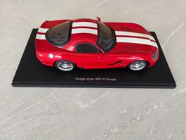 Dodge Viper STR-10 Coupe 2006 rot-weiss Limited 1/18