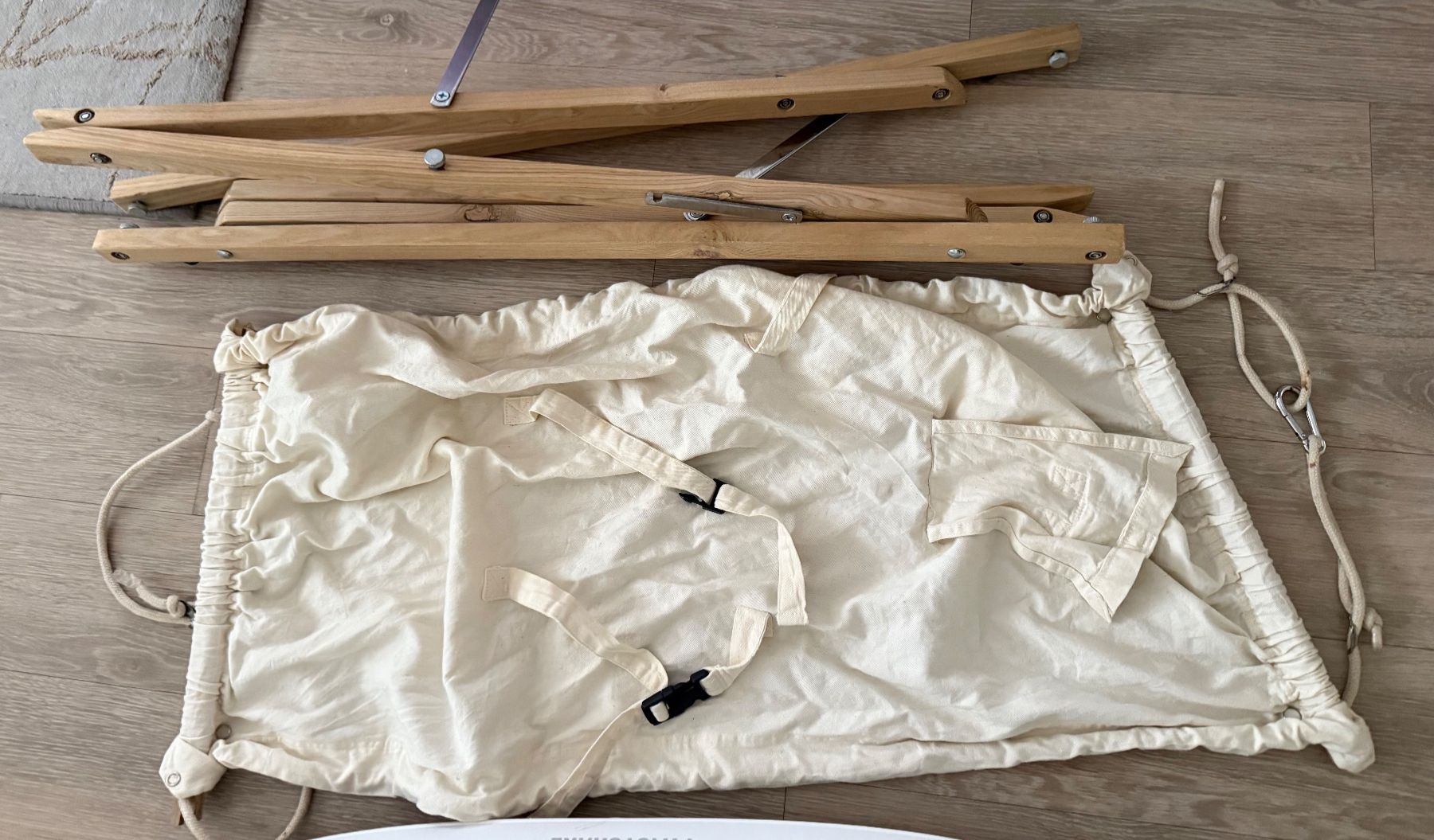 Amache: Babyhängematte mit Gestell – Usato da Weesen venduto da naz_m6gj