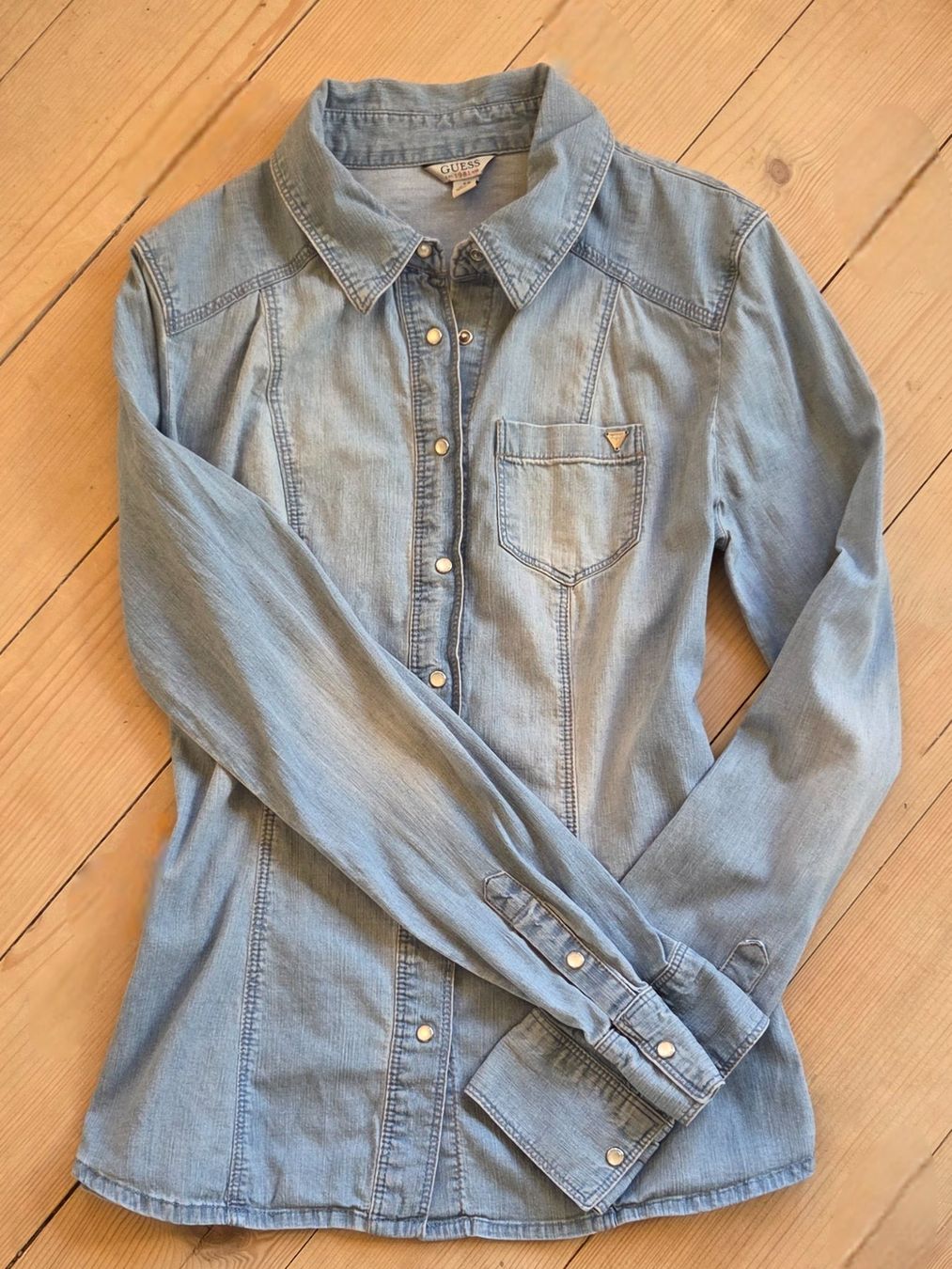 Guess Camicette: Bluse Jeans, Stretch/tailliert,Guess, NEU,Gr.S – Nuovo (secondo la descrizione) da Siblingen venduto da Vany_McDougall 3